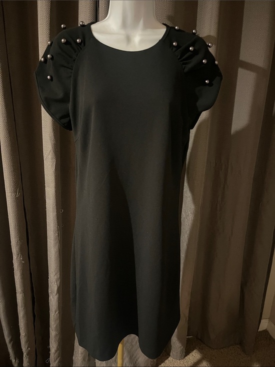 Betsey Johnson Dresses & Skirts - Betsey Johnson Black Shift Dress with Faux Pearl/Stud Embellished Puff Sleeves